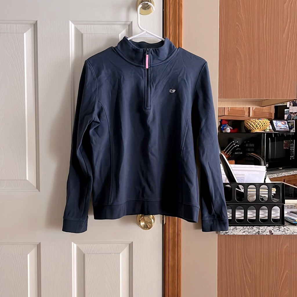 Vineyard Vines Blue 1/4 Zip. Size M